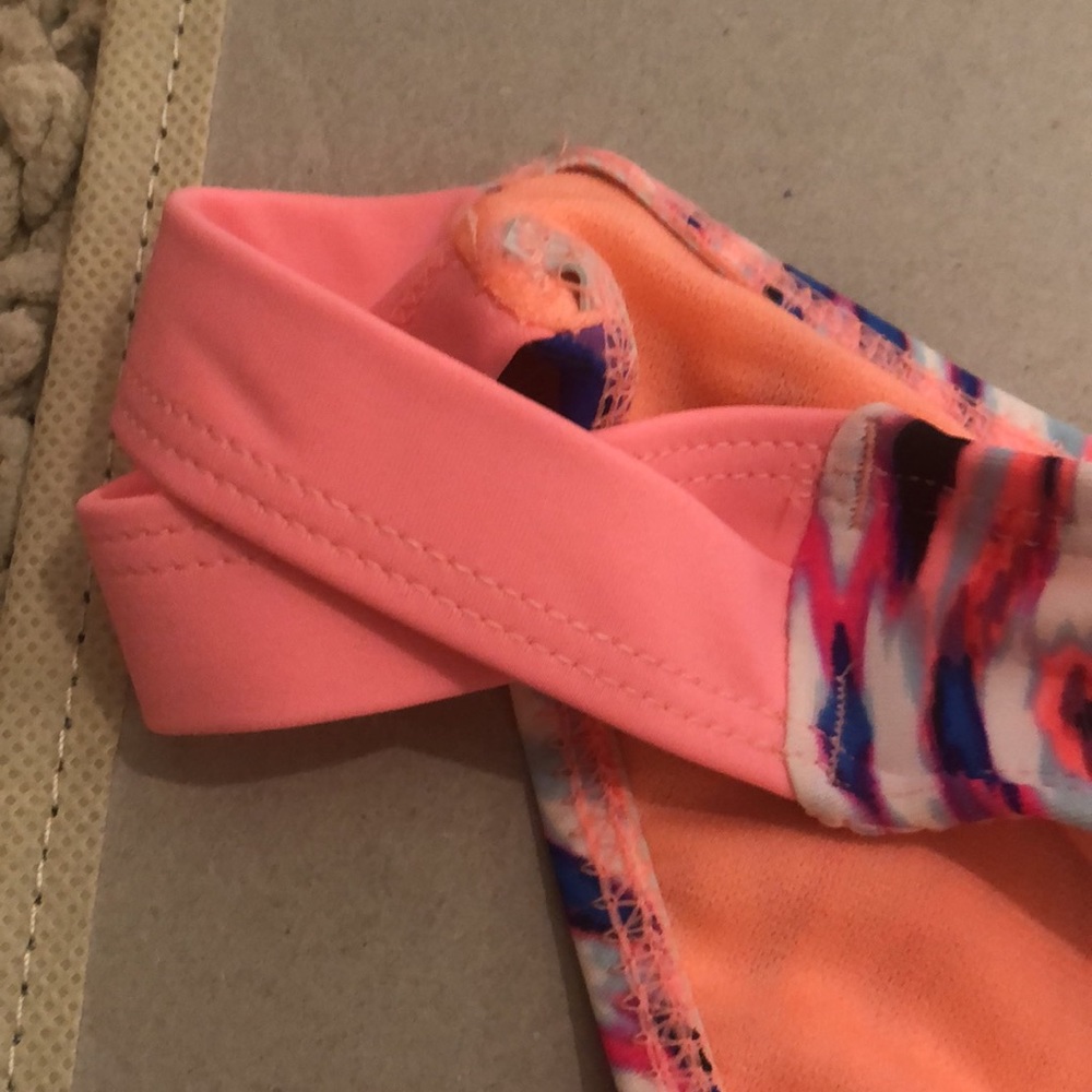 Bikini set - Picture 8 of 11